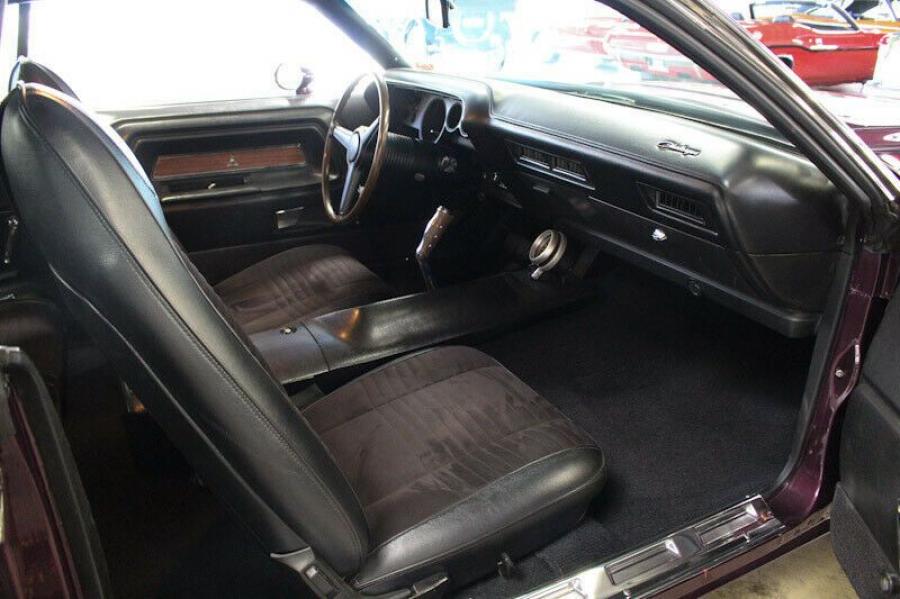 Интерьер Dodge Challenger Hardtop (JH23) 1970 года  (фото 26 из 66)